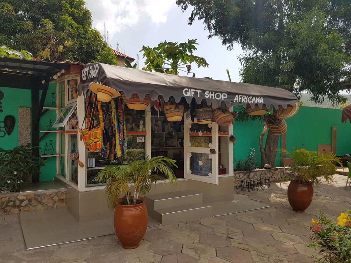 Ngleshi Amanfro De Mod Hotel מראה חיצוני תמונה
