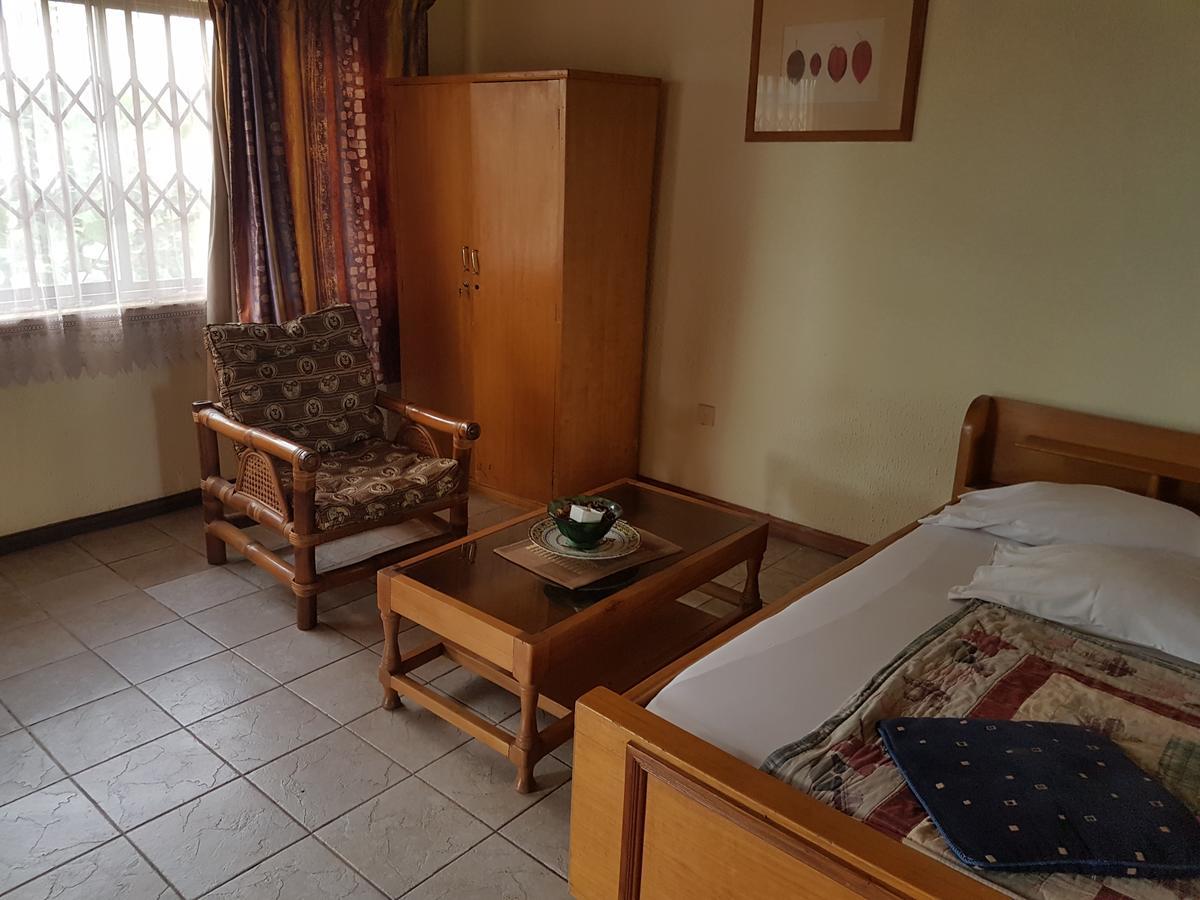 Ngleshi Amanfro De Mod Hotel מראה חיצוני תמונה